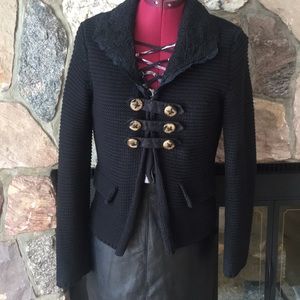 MinKas black knit sweater small